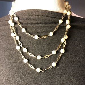Faux Pearl Pendant.